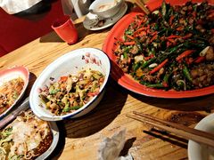 -兔槽江湖菜·重庆璧山兔(水围店)