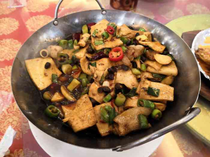 红尖椒食府(红军大街店)-"如果能够让学生(包括公民)准确地"掌握责.