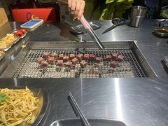 -马路牙子烧烤音乐酒馆(望京店)