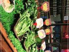 -宝燕海货工场(长江国际店)