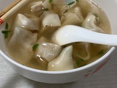 -周震馄饨