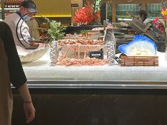 -钱小奴海鲜自助黑金店(杭州滨江龙湖店)