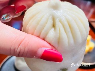 二楼供参观，只有一层可以吃 2021-0159