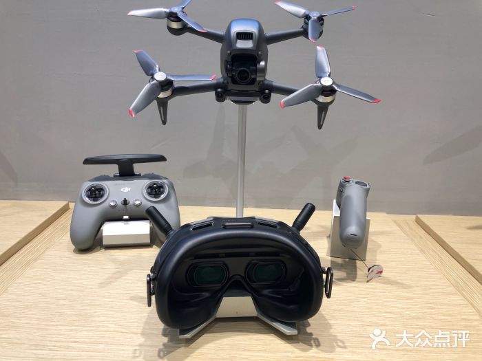 DJI大疆授权体验店(k11购物艺术中心店)图片