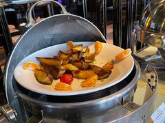 -唐拉雅秀酒店-西锦汇空中BBQ·思创餐厅