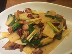 -云海肴·汽锅鸡·云南代表菜(天山百盛优客店)
