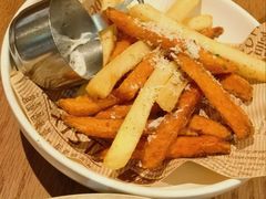 -芭莉与彩虹西餐厅(成都合生汇店)
