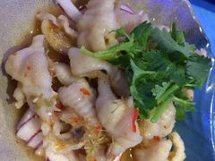 -千岛蚝高压锅生蚝·人参火锅(白云万达店)