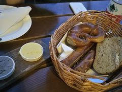 面包及酱-普拉那啤酒坊Paulaner(凯宾斯基饭店)