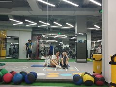 -CXFIT 陈徐健身工作室(凯旋店)