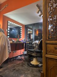 -鸿運 BARBER SHOP男士理发馆
