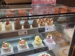 -罗森尼娜(德思勤店)