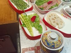 -大龙燚·旷野鲜火锅(广州首店)