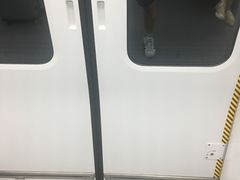 -建业路(地铁站)