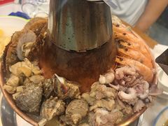 -一口猪海鲜浑锅·东北家常菜