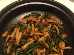-谭厨中山传家菜.乳鸽.脆鲩鱼(华强北中航城店)