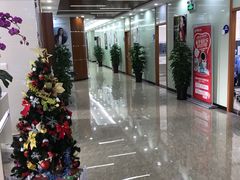 -茂菊口腔连锁(浦东南路店)