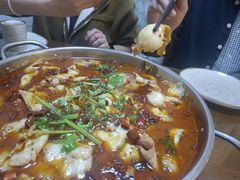 -褒河栈道渔庄(建工路总店)