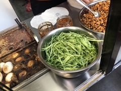 -老王芙蓉蛋卷饼(万达店)
