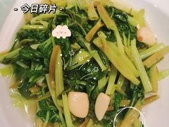 -小芙蓉湘菜馆(易生活购物公园店)