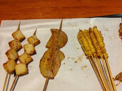 -京狮炙燥·精酿烧烤(首经贸店)