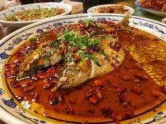 杨记招牌鱼-杨记隆府(汉街店)