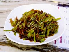芹菜小炒肉-金百万烤鸭店(马甸店)