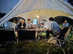 -松山湖南湖湾露营营地