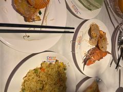 -领鲜活海鲜榴莲自助火锅(东门店)