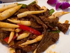 酸辣藕尖炒牛肉-顺德佬酒楼(愉龙店)