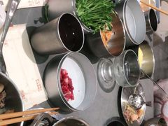 -晓沸牛肉海鲜小火锅(白湖亭万达广场店)