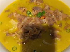 -卢大鲜鱼头捞饭(美利广场店)