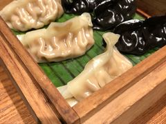 -云海肴·汽锅鸡·云南菜(天山百盛优客店)