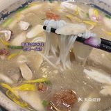 到昆明吃的第一顿米线 从92年开到现在的老店