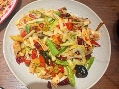 -破三川·新川菜(静安大融城店)