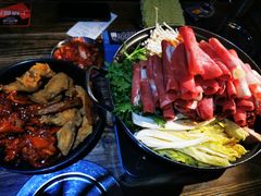 部队锅-MI WU FACTORY米屋美食工厂餐厅(绿地店)