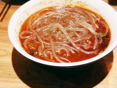 -万记麻辣烫国展总店