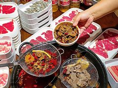 -刘火辣老火锅(光谷店)