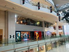 -LuOne凯德晶萃广场(徐家汇路店)