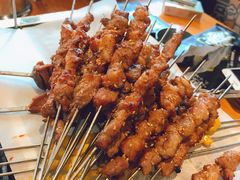 -喝丢一只鞋海鲜烧烤·海肠捞饭(文体街店)