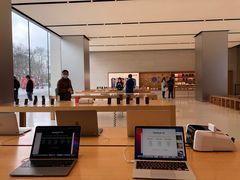 -Apple零售店(玄武湖店)
