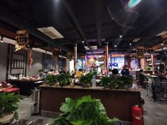 大堂-·缸桶屋·韩式牛肋条自助烤肉(西湖D11店)