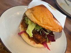 手撕猪肉汉堡-RAC BAR(安福路店)