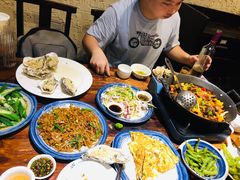 -蚝美人·生蚝海鲜烧烤(茶花园店)