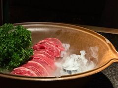 -三出山火锅(南京万象天地店)