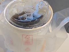 -麦当劳(上海虹桥站30B检票口楼上)