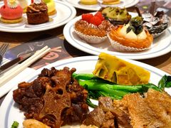 -咖啡苑自助餐厅·中国大饭店