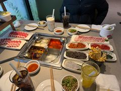 -海底捞火锅(新松江路生日主题店)