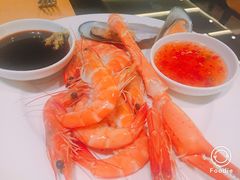 -大中华希尔顿酒店-念自助餐·嗨啤·小龙虾