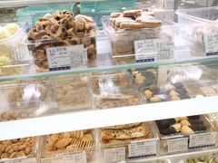 -上海市长春食品商店(淮海中路店)